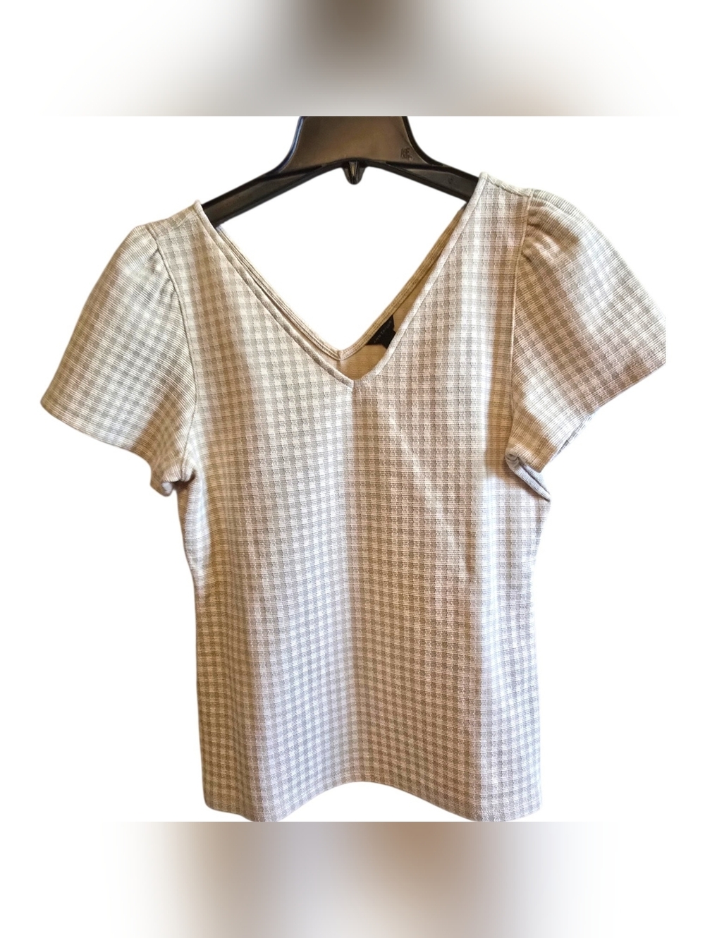 Ann Taylor Gingham V-Neck Puff Sleeve Top XS